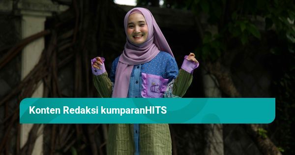 Sargish külotlu çoraplar bilan jinsiy aloqa porno